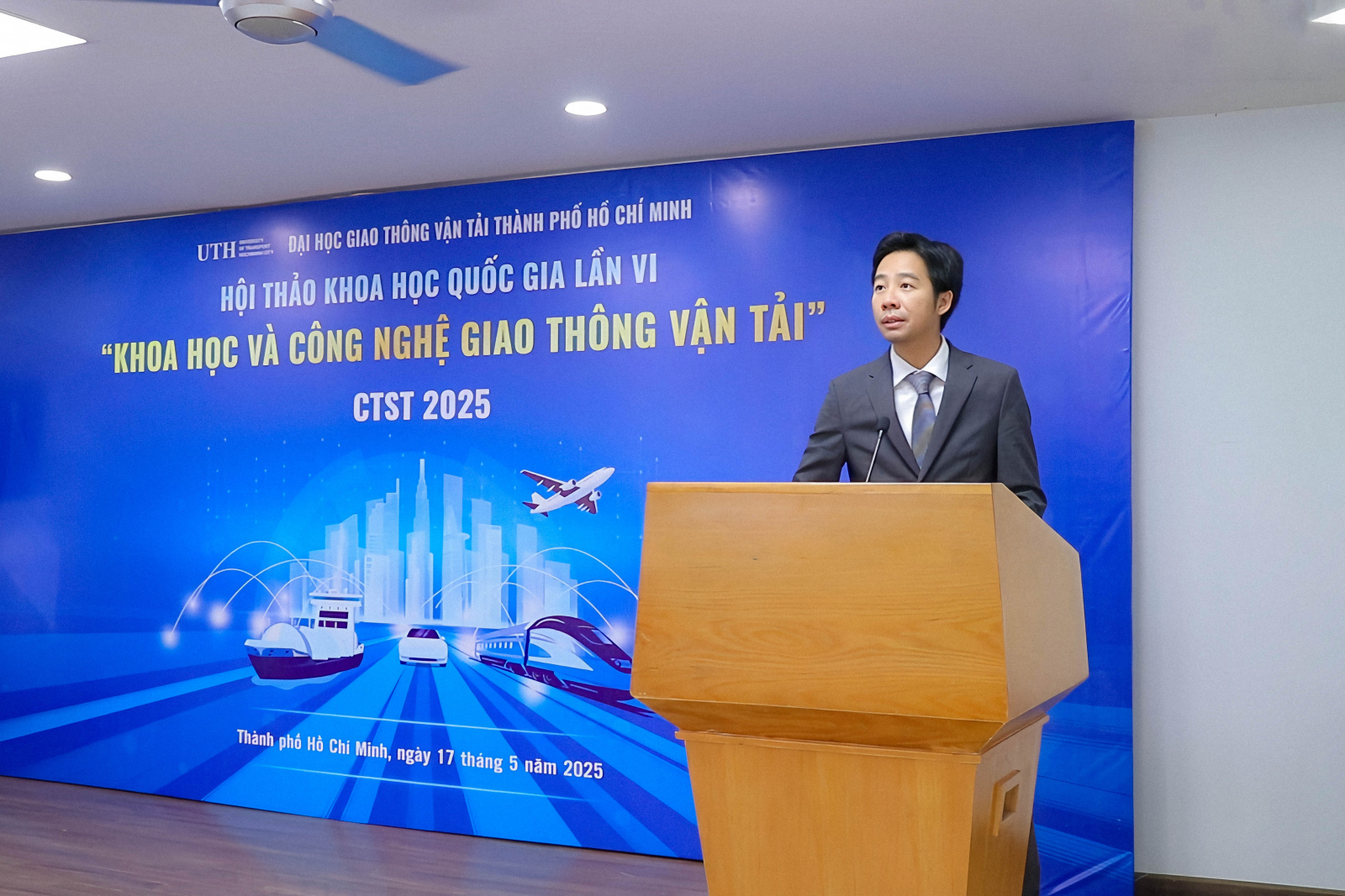 Hội Thảo “Khoa học và Công nghệ Giao thông vận tải - CTST 2025”